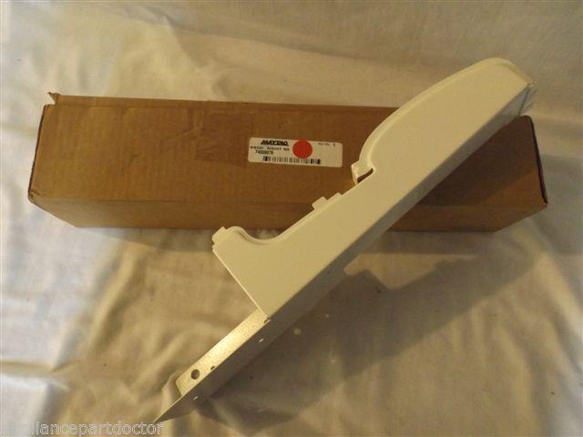 JENN AIR AMANA STOVE 74009078 End Cap, Right (biscuit) NEW IN BOX JENN AIR AMANA STOVE 74009078 End Cap, Right (biscuit) NEW IN BOX